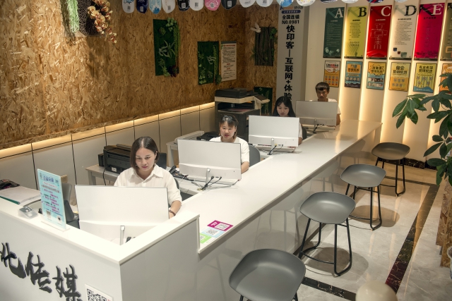 3499拉斯维加斯官网加盟店众鼎文化传媒店面整改后1